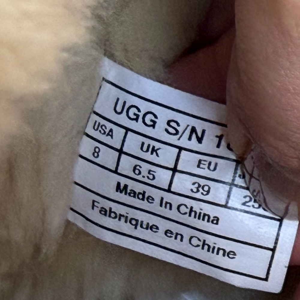 UGG Bailey Button Triplex Suede Chestnut Boots Si… - image 8